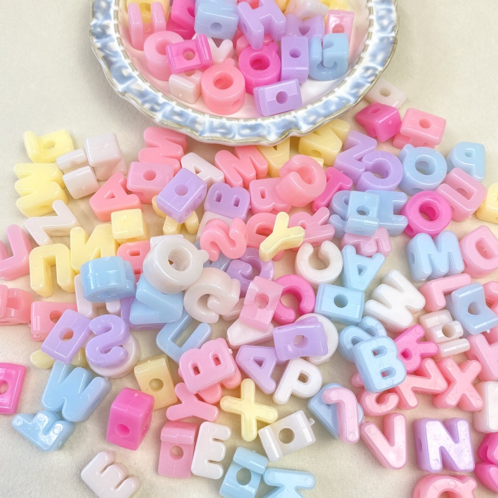 Jewelry Making Tutorials - 10/50/100 個 14-20 ミリメートルアクリルレタービーズキャンディーカラー DIY キット、大穴アルファベットビーズジュエリー作成用アイチェーン装飾