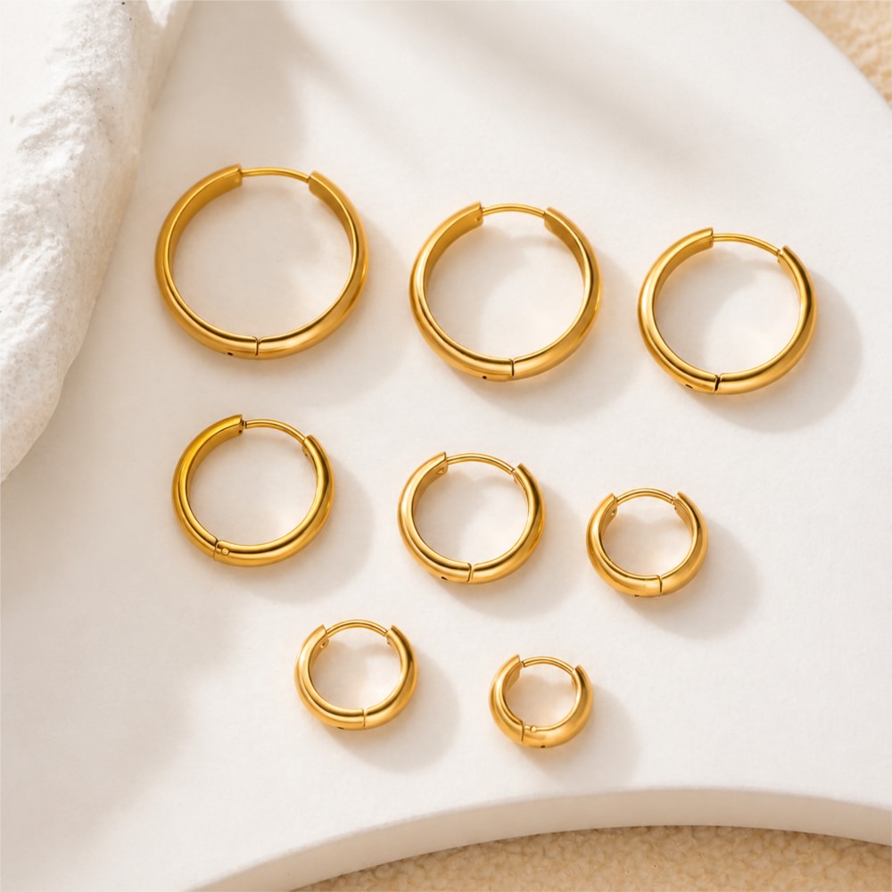 4個入りステンレス製丸型フープイヤリング ファッションイヤー - Jewelry Making Charms のレビューと価格
